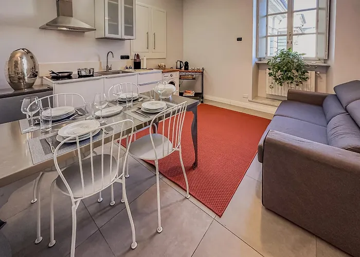 Suite Nobile Torino - Centro Storico E Garage * 토리노